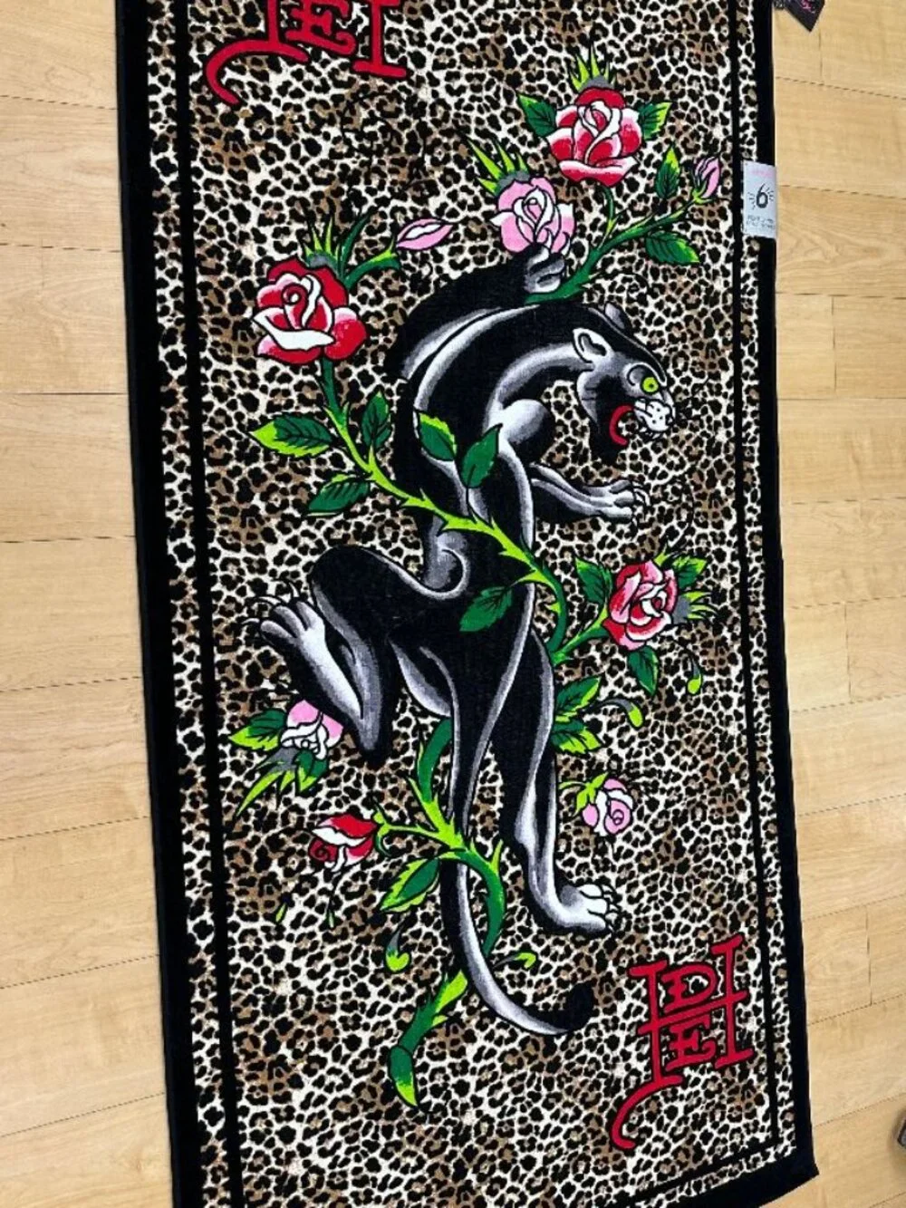 NWT ED HARDY Oversized Beach Towel 100% cotton 36